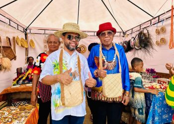 Filep Wamafma Maju Ketum KONI Papua Barat