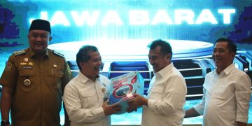 Pemkot Bekasi Serahkan Laporan Keuangan Ke BPK Provinsi Jabar, Wawali Harris Bobihoe Berharap WTP Dapat Diraih Kembali