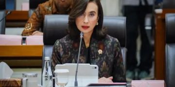 Komisi VII DPR Rapat Bersama Menpar Bahas Dampak Mudik dan Geopolitik