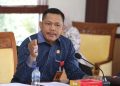 Anggota DPRD kota Batam Dabbal Tapis Siahaan Respon cepat Dugaan PHK Bayu Suhendra Usai Sholat Jumat Di Kawasan Tunas Industrial Prima Kabil