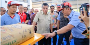 Menaker Tegaskan Serikat Pekerja Bukan Lawan Perusahaan