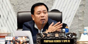 Ketua Komisi V DPR Ingatkan Pemerintah Tuntaskan Ribuan Darurat Perlintasan Jalur KAI Sebidang