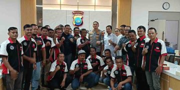 Sekretaris Komisi I DPRD Kota Batam Anwar Anas Hadiri Mediasi Rencana Aksi Supir Truk BAJ di Mapolresta Barelang