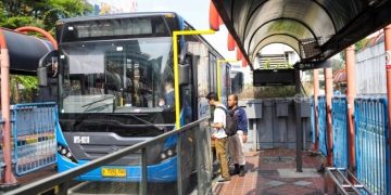 Imbas Banjir Jakarta Hari Ini Daftar Rute Transjakarta Terganggu, Ragunan-Kampung Melayu Terdampak