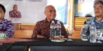 Ketum PWI Pusat Akhmad Munir Soroti Pentingnya Keadilan Informasi bagi Masyarakat Adat di Rakernas AJMAN