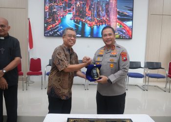 Kapolda Kepri Hadiri Peresmian Gedung “Sentrum Caritas” dan Lokakarya Migrasi Aman di Batam