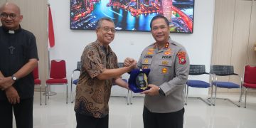 Kapolda Kepri Hadiri Peresmian Gedung “Sentrum Caritas” dan Lokakarya Migrasi Aman di Batam
