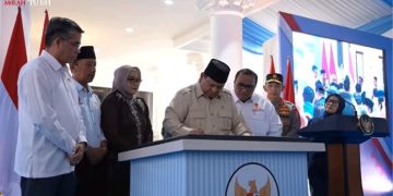 Ribuan Buruh Sambut Prabowo Resmikan Museum Marsinah