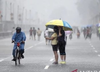 BMKG: Jakarta Diguyur Hujan Ringan hingga Lebat pada Jumat Sore dan Malam