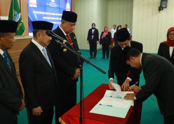 2 Pejabat Eselon II Dirotasi, Tri Adhianto Beri Target Khusus untuk Disnaker