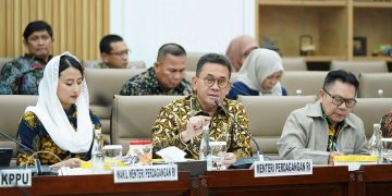 Mendag Perkuat Pengendalian Impor untuk Lindungi Industri Nasional