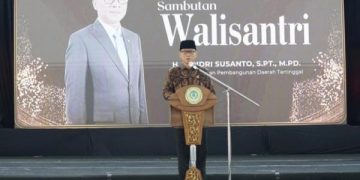 Mendes PDT Tegaskan Pesantren Jadi Pilar Utama Pembentuk Karakter Masyarakat Desa