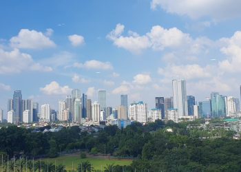 Prediksi BMKG Jakarta Cenderung Berawan Sepanjang Hari Ini