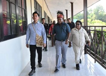 Ribka Haluk Dampingi Wapres RI Gibran Kunker di Papua Barat