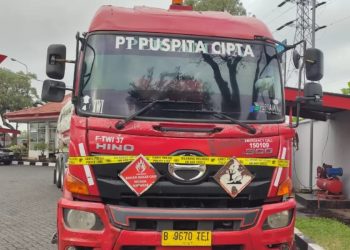 Penyitaan Truk Tangki di SPBU Genteng Wetan Bikin Warga Kesulitan Solar, Konsumen Terpaksa Cari hingga Luar Kecamatan