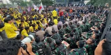Kapuspen Mabes TNI: Pengerahan Personel saat Aksi Demonstrasi Dilakukan atas Permintaan Kepolisian