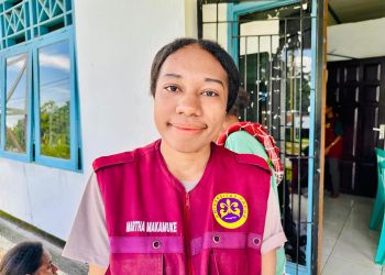 Mahasiswa KKN UNIPA Bantu Pelayanan Kesehatan di Teluk Wondama