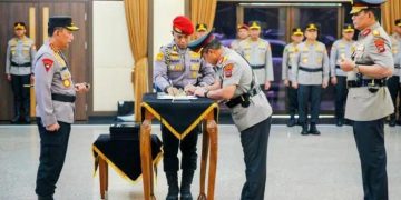 Kapolri Pimpin Sertijab Enam Kapolda Diantaranya Papua Barat Daya