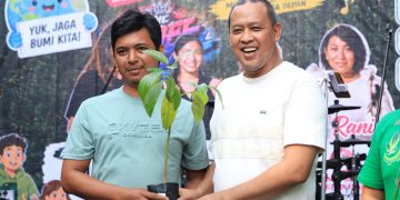 Tri Adhianto Dukung GUNTING Untuk Penanaman Pohon, Bentuk Kepedulian Terhadap Penghijauan Kota Bekasi