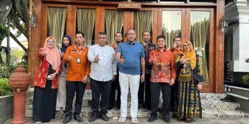 Wali Kota Bekasi Jalani Pendataan Ekonomi BPS, Ajak Masyarakat Dukung Statistik Berkualitas.