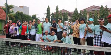 Resmikan Lapangan Tenis Graha Harapan Mustika Jaya, Tri Adhianto Pastikan Aset Fasos Fasum Dikelola untuk Kepentingan Masyarakat