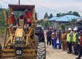 Ruas Jalan Kampung Warmomi Mulai Dibangun, Bupati Manokwari : Ini Bukti Kehadiran Negara