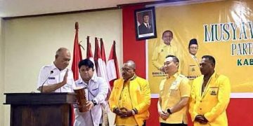 Bupati Hasan Achmad Tekankan Persatuan dalam Musda IV Golkar Kaimana