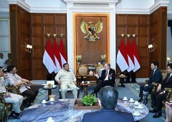 Presiden Prabowo Subianto Terima Wakil Menteri Perang AS di Istana