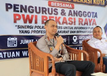 Kapolres Metro Bekasi Kota Kombes Pol. Kholis Silaturahmi dengan PWI Bekasi Raya