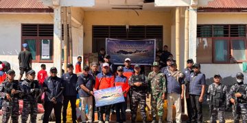 TNI AL dan Bank Indonesia Salurkan Bantuan Kemanusiaan di Pulau Palue NTT