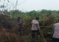 TNI AL Bersama Polri Laksanakan Pengecekan dan Pemadaman Karthutlla di Kubu Raya