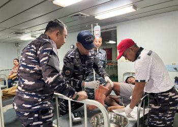 KRI dr. Soeharso-990 jadi Rumah Sakit Darurat Korban Bencana NTT, Rawat Pasien Hingga Suplai Oksigen