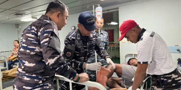 KRI dr. Soeharso-990 jadi Rumah Sakit Darurat Korban Bencana NTT, Rawat Pasien Hingga Suplai Oksigen