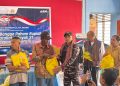 TNI AL dan Bank Indonesia Salurkan Bantuan Kemanusiaan Masyarakat Terdampak Gempa Bumi di Wawerang, NTT
