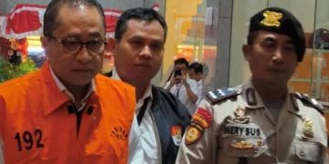 KPK Tahan Mantan Pejabat Pajak, Gratifikasi Diduga Capai Rp20,7 Miliar