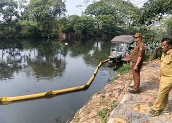 DLH Kota Bekasi Tindak Lanjuti Indikasi Pencemaran Kali Cileungsi Berdasarkan Hasil Pemantauan dan Uji Laboratorium