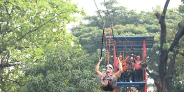 Wali Kota Bekasi Resmikan Flying Fox BPBD, Edukasi Kebencanaan Dikemas Makin Menarik
