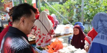 Wawali Harris Bobihoe Bersama Warga Bojong Rawalumbu Antusias Semarakan Kemerdekaan