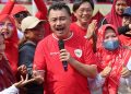 Momen HUT RI 81 Wawali Harris Bobihoe Hibur Emak-Emak Bojong Menteng