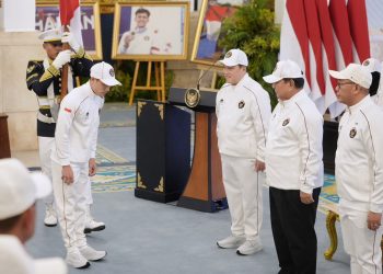 Presiden Prabowo Bersama Menpora Erick Thohir Lepas Atlet ke Asian Games 2026