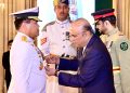 Kepala Staf Angkatan Laut Menerima Anugerah Bintang Kehormatan dari Presiden Pakistan