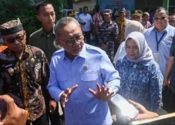Zulkifli Hasan: Tak Ada Toleransi terhadap Kelalaian, Tindak Tegas Penanggung Jawab SPPG