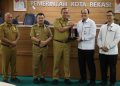 Dapat Hibah Aset Rampasan Negara Rp3,65 Miliar dari KPK, Pemkot Bekasi Siapkan Polder Pengendali Banjir