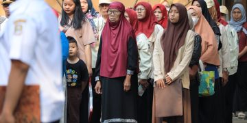 Dinsos Kota Bekasi Salurkan Permakanan Tahun 2026 bagi Anak, Lansia dan Penyandang Disabilitas di Bekasi Timur