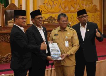 Dari Paripurna DPRD: Tekankan Kepastian Hukum, Pemko Batam Usulkan Perubahan Perda Ketertiban Umum