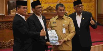 Dari Paripurna DPRD: Tekankan Kepastian Hukum, Pemko Batam Usulkan Perubahan Perda Ketertiban Umum