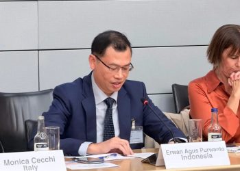 KemenPANRB di Forum OECD Paris Tegaskan Transformasi Birokrasi Perkuat Layanan Publik