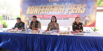 Polda Kepri Bongkar Impor Ilegal 3 Mesin Pesawat dari Singapura Nilainya Diperkirakan Rp30 Miliar