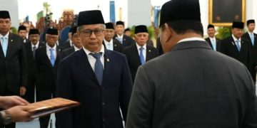 Puhan Anggota Dewan Pertimbangan Presiden Indonesia