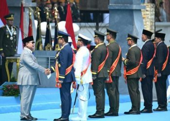 Tujuh Tokoh Tentara Nasional Indonesia Dianugerahkan Bintang Mahaputra